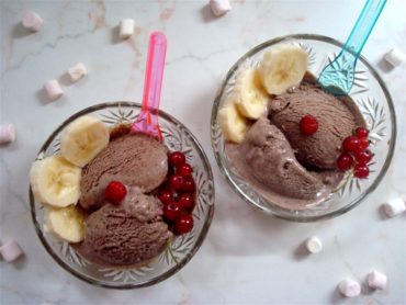Krémová čokoládová zmrzlina