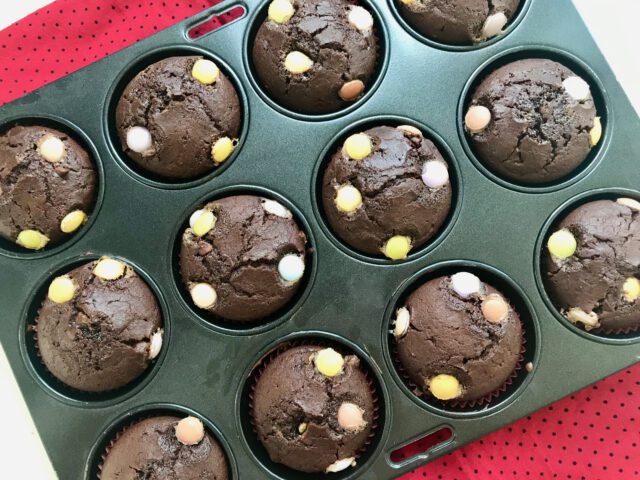 Čokoládové muffiny se skořicí